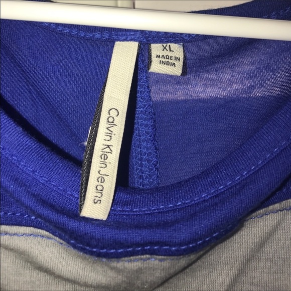 Calvin Klein Jeans Abstract Sheer Blouse. - Picture 2 of 3